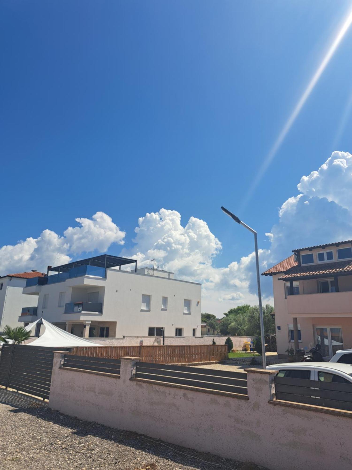 Peroj 100 C Apartment Exterior photo